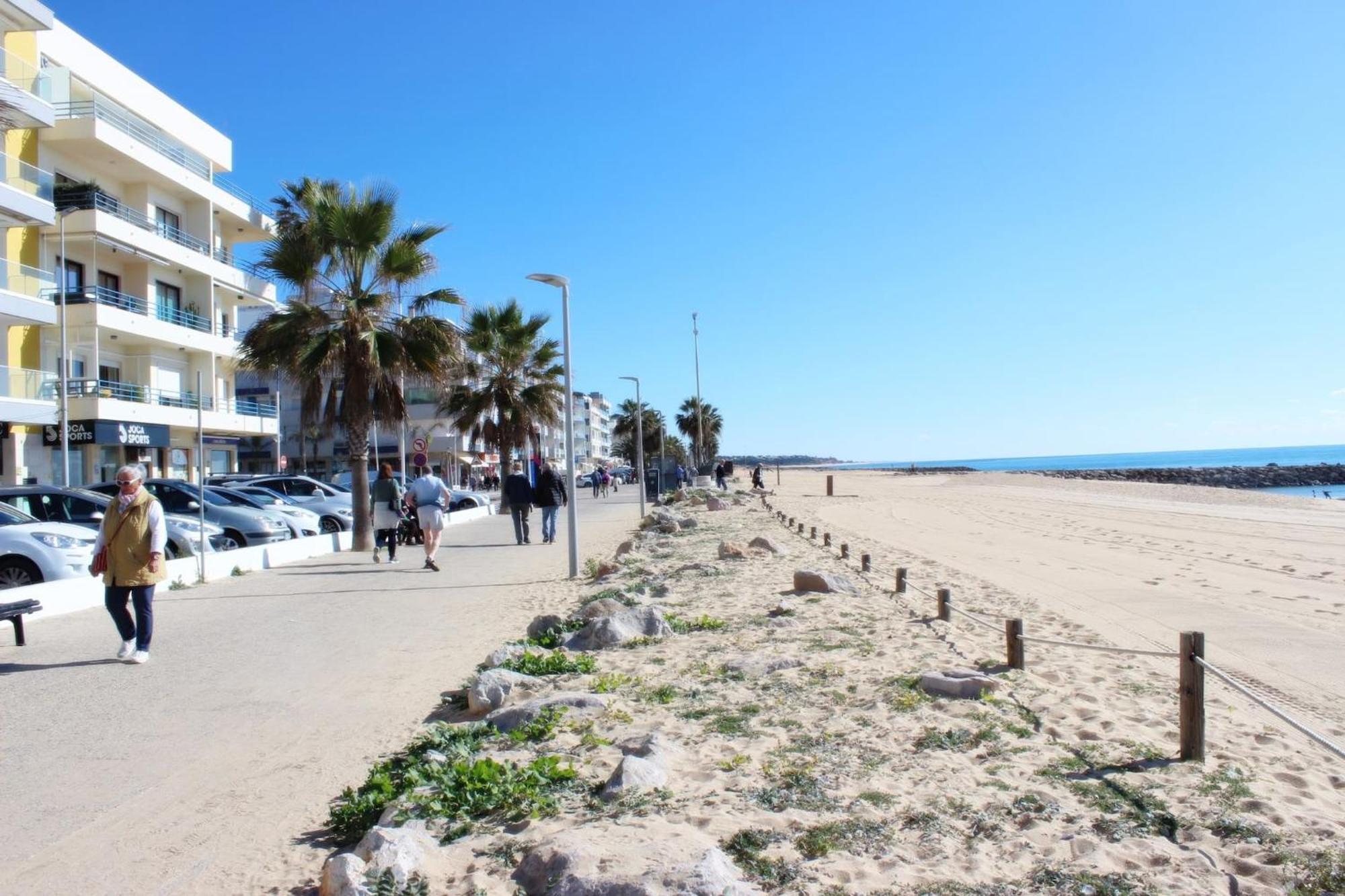Quarteira Mar - Beach Front Екстериор снимка
